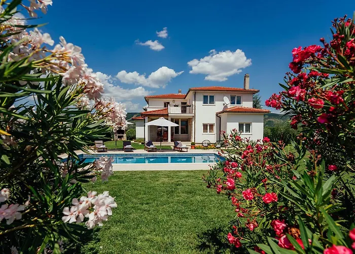 Villa Latica