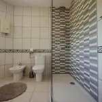 Latica فيلة Donji Proložac