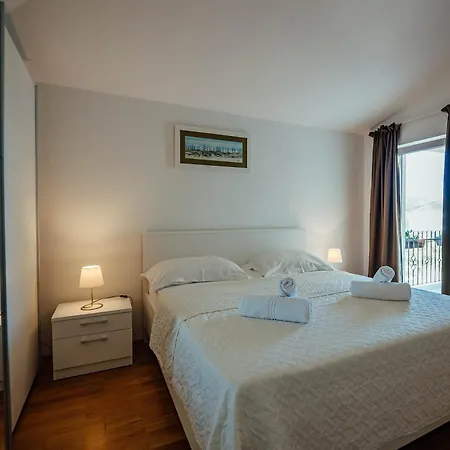 Latica Donji Proložac