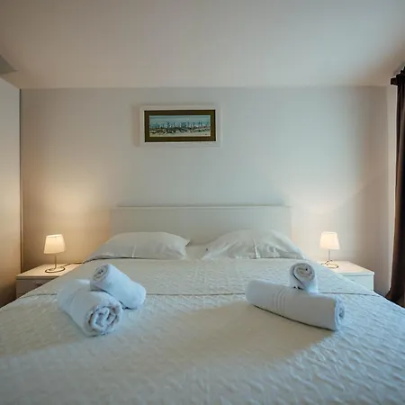 Latica * Donji Proložac