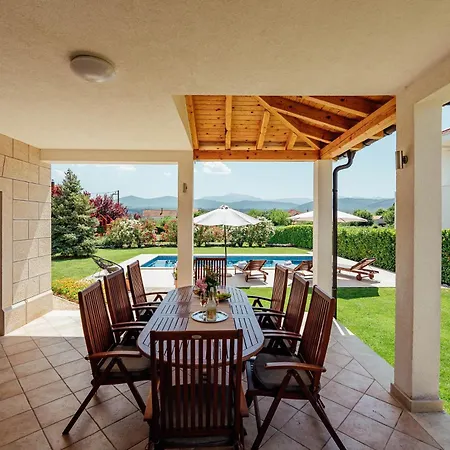 Latica Donji Proložac