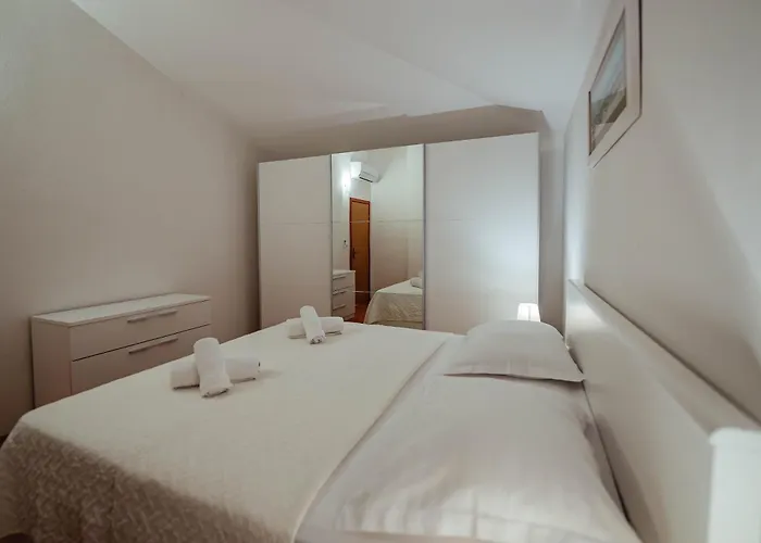 Villa Latica Donji Proložac