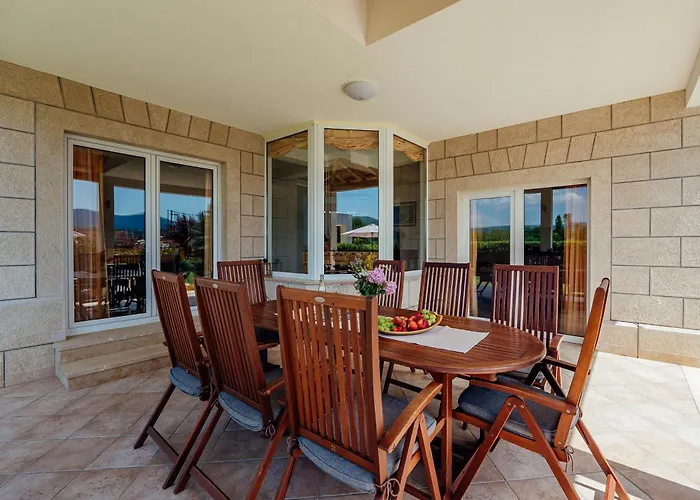 Latica Donji Proložac